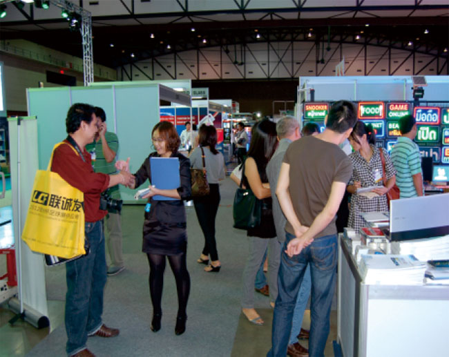 第八届泰国国际广告标识博览会ROYAL皇家88展位