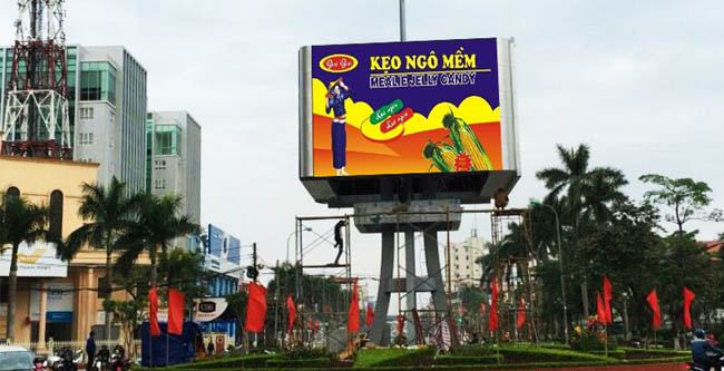 ROYAL皇家88越南P10户外全彩LED显示屏