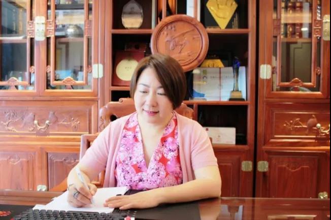 从LED工厂到明星企业，揭秘ROYAL皇家88的经营管理十六字真诀