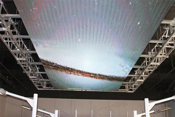 旭生文化艺术馆ROYAL皇家88LED全彩显示屏展示