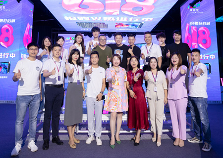 ROYAL皇家88618特惠活动圆满收宫,单日订单破亿