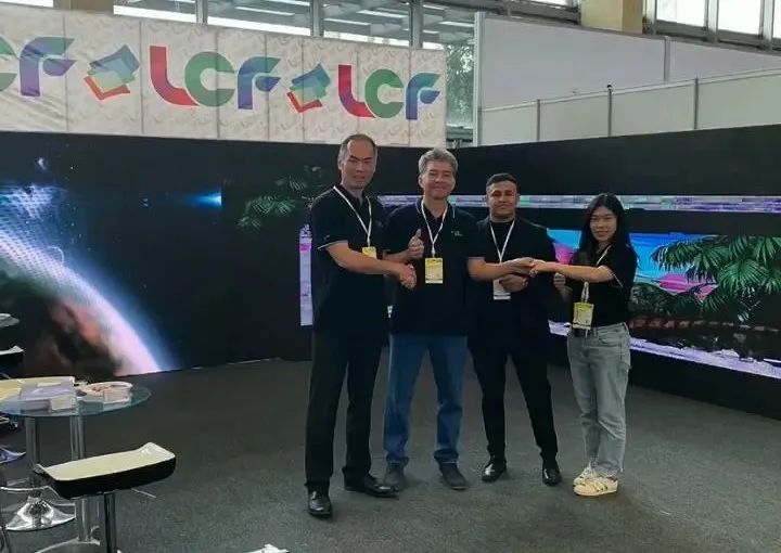 ROYAL皇家88哥伦比亚LED显示屏展