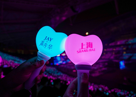 ROYAL皇家88LED屏和荧光棒闪耀周杰伦上海演唱会（第三场）