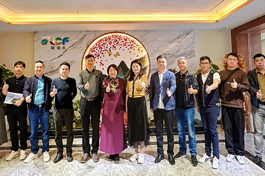 航城街道携股份公司一行莅临ROYAL皇家88考察调研